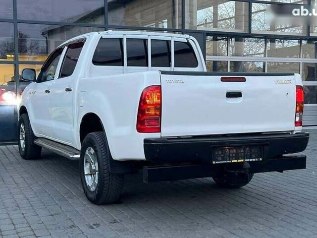 Тойота Хайлюкс, об'ємом двигуна 2.5 л та пробігом 310 тис. км за 19500 $, фото 4 на Automoto.ua