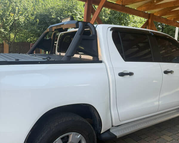 Тойота Хайлюкс, об'ємом двигуна 2.4 л та пробігом 112 тис. км за 30999 $, фото 4 на Automoto.ua