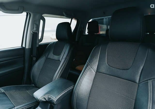 Тойота Хайлюкс, объемом двигателя 2.4 л и пробегом 74 тыс. км за 29999 $, фото 21 на Automoto.ua