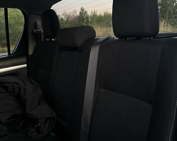 Тойота Хайлюкс, объемом двигателя 2.8 л и пробегом 170 тыс. км за 31300 $, фото 7 на Automoto.ua