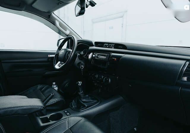 Тойота Хайлюкс, объемом двигателя 2.4 л и пробегом 74 тыс. км за 29999 $, фото 19 на Automoto.ua