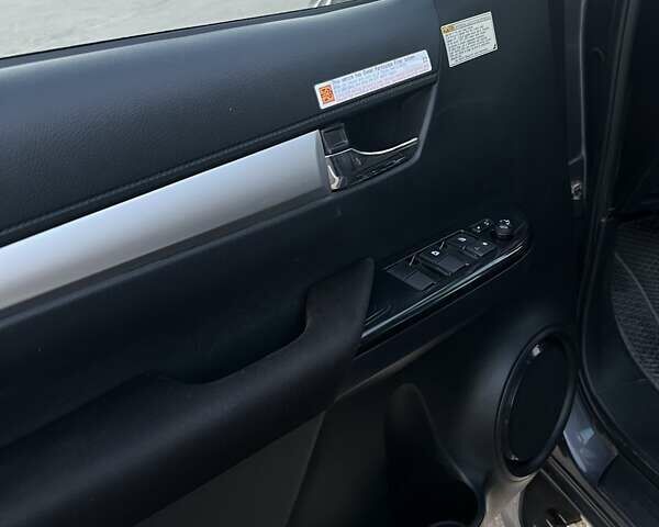 Тойота Хайлюкс, объемом двигателя 2.8 л и пробегом 170 тыс. км за 31300 $, фото 10 на Automoto.ua