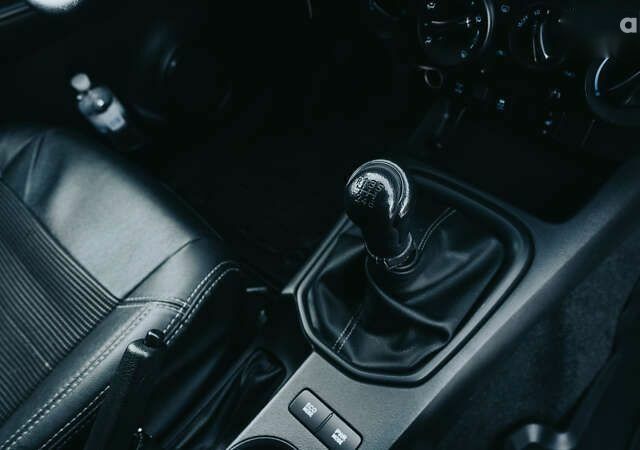 Тойота Хайлюкс, объемом двигателя 2.4 л и пробегом 74 тыс. км за 29999 $, фото 23 на Automoto.ua