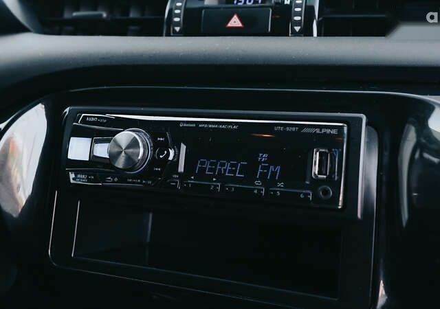 Тойота Хайлюкс, объемом двигателя 2.4 л и пробегом 74 тыс. км за 29999 $, фото 25 на Automoto.ua