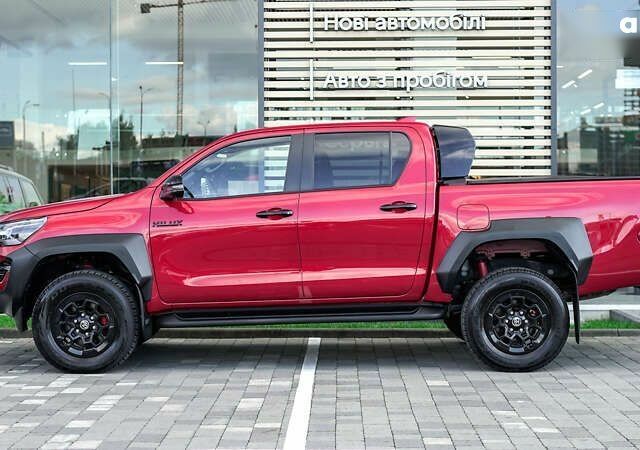 Тойота Хайлюкс, об'ємом двигуна 2.8 л та пробігом 2 тис. км за 58108 $, фото 2 на Automoto.ua