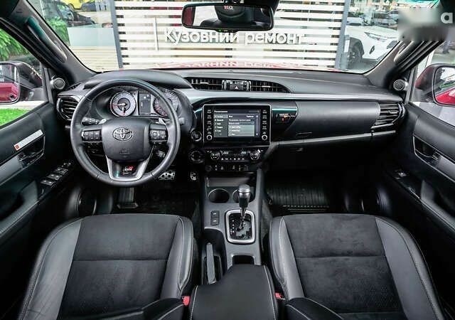 Тойота Хайлюкс, об'ємом двигуна 2.8 л та пробігом 2 тис. км за 58108 $, фото 7 на Automoto.ua