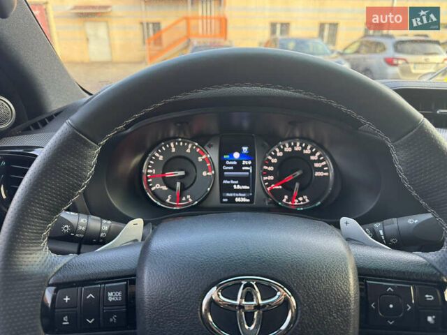 Тойота Хайлюкс, объемом двигателя 0 л и пробегом 15 тыс. км за 56000 $, фото 6 на Automoto.ua