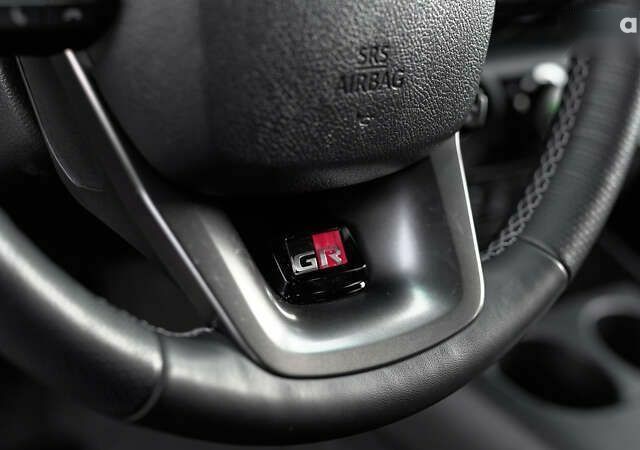 Тойота Хайлюкс, об'ємом двигуна 2.8 л та пробігом 2 тис. км за 58108 $, фото 22 на Automoto.ua