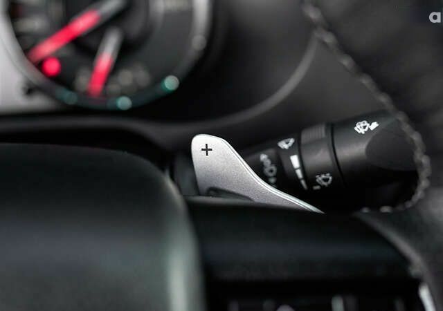 Тойота Хайлюкс, об'ємом двигуна 2.8 л та пробігом 2 тис. км за 58108 $, фото 27 на Automoto.ua