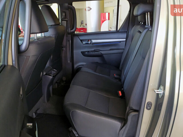 Тойота Хайлюкс 2024 в Кривом Роге на Automoto.ua Тойота Хайлюкс, объемом двигателя 2.76 л и пробегом 0 тыс. км за 61395 $, фото 21 на Automoto.ua