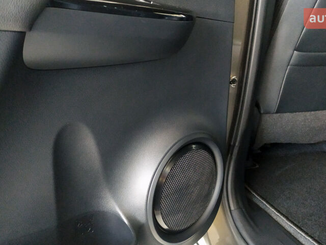 Тойота Хайлюкс 2024 в Кривом Роге на Automoto.ua Тойота Хайлюкс, объемом двигателя 2.76 л и пробегом 0 тыс. км за 61395 $, фото 25 на Automoto.ua