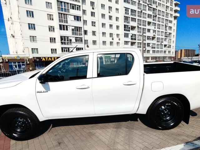 купить новое авто Тойота Хайлюкс 2024 года от официального дилера Автоцентр AUTO.RIA Тойота фото