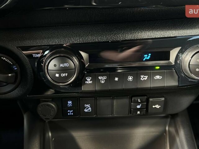 Тойота Хайлюкс, об'ємом двигуна 2.76 л та пробігом 0 тис. км за 61291 $, фото 45 на Automoto.ua