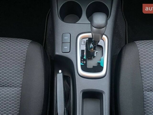 Тойота Хайлюкс, объемом двигателя 2.39 л и пробегом 0 тыс. км за 43255 $, фото 18 на Automoto.ua