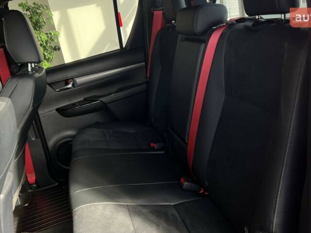 Тойота Хайлюкс, об'ємом двигуна 2.76 л та пробігом 0 тис. км за 61291 $, фото 28 на Automoto.ua