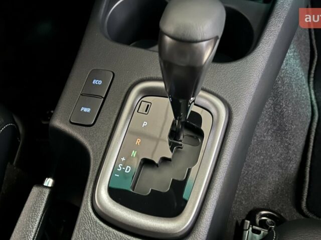 Тойота Хайлюкс, объемом двигателя 2.76 л и пробегом 0 тыс. км за 61339 $, фото 19 на Automoto.ua