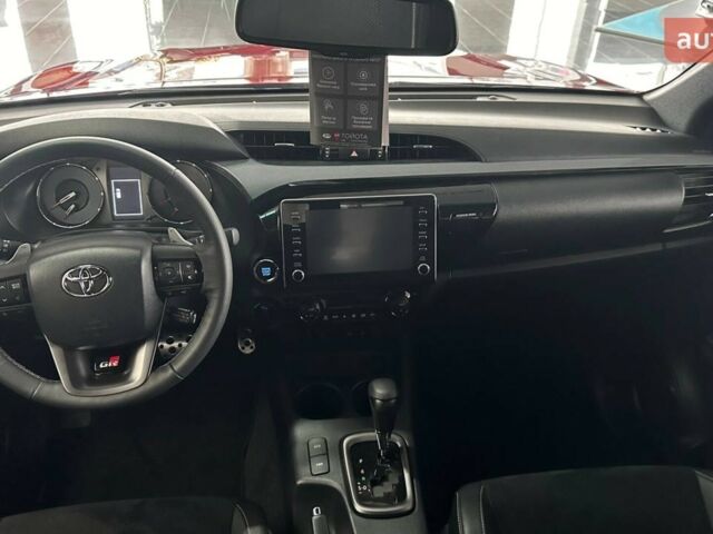 купити нове авто Тойота Хайлюкс 2025 року від офіційного дилера Тойота на Столичному Тойота фото