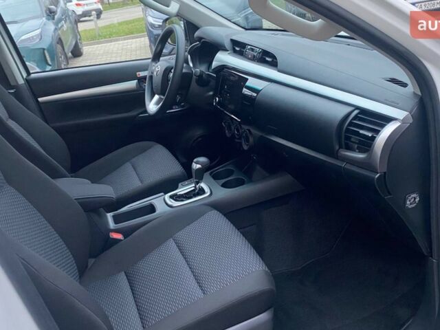 Тойота Хайлюкс, объемом двигателя 2.39 л и пробегом 0 тыс. км за 43255 $, фото 10 на Automoto.ua