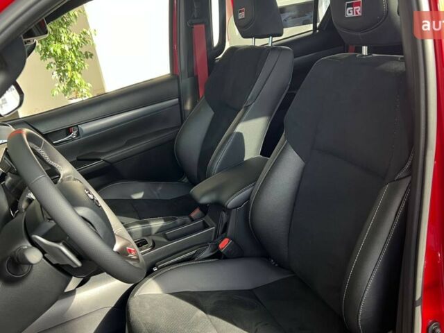 Тойота Хайлюкс, об'ємом двигуна 2.76 л та пробігом 0 тис. км за 61291 $, фото 24 на Automoto.ua