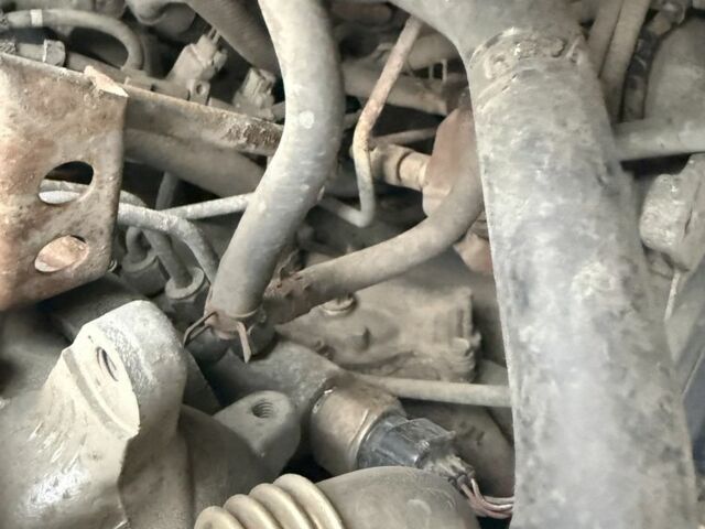 Серый Тойота Хайлюкс, объемом двигателя 3 л и пробегом 199 тыс. км за 7000 $, фото 7 на Automoto.ua