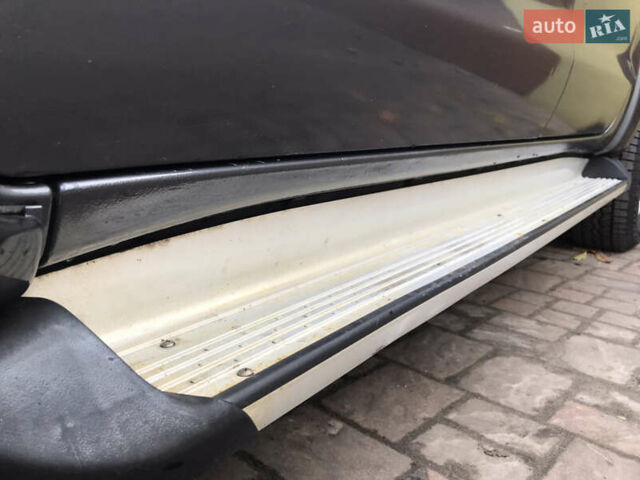 Сірий Тойота Хайлюкс, об'ємом двигуна 2.5 л та пробігом 181 тис. км за 18500 $, фото 19 на Automoto.ua