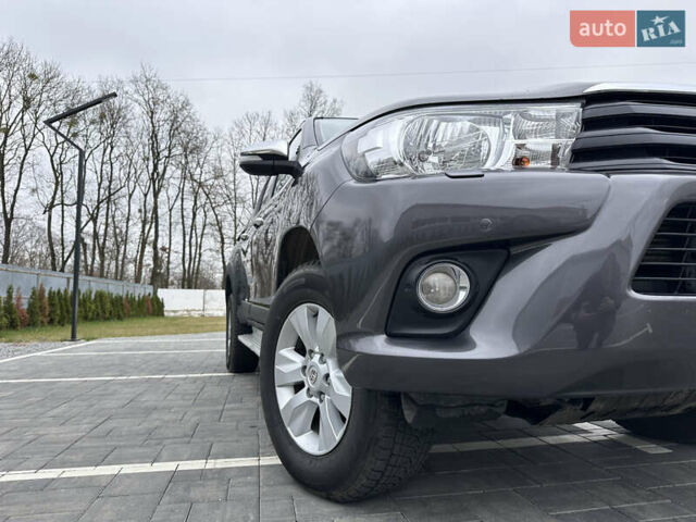 Тойота Хайлюкс 2015 у Луцьку на Automoto.ua Сірий Тойота Хайлюкс, об'ємом двигуна 2.39 л та пробігом 258 тис. км за 26000 $, фото 3 на Automoto.ua