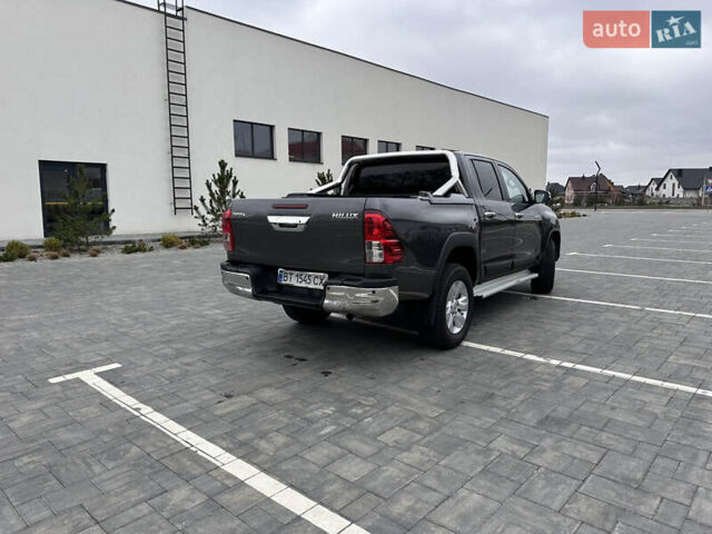 Тойота Хайлюкс 2015 у Луцьку на Automoto.ua Сірий Тойота Хайлюкс, об'ємом двигуна 2.39 л та пробігом 258 тис. км за 26000 $, фото 6 на Automoto.ua