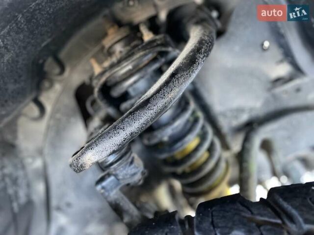 Серый Тойота Хайлюкс, объемом двигателя 2.76 л и пробегом 128 тыс. км за 35000 $, фото 43 на Automoto.ua