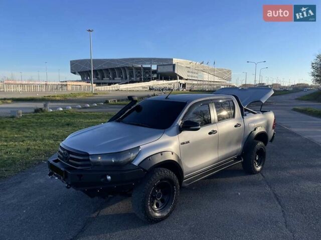 Серый Тойота Хайлюкс, объемом двигателя 2.76 л и пробегом 128 тыс. км за 35000 $, фото 2 на Automoto.ua