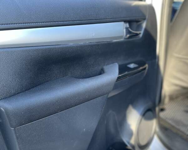 Серый Тойота Хайлюкс, объемом двигателя 2.76 л и пробегом 128 тыс. км за 35000 $, фото 29 на Automoto.ua