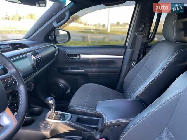 Серый Тойота Хайлюкс, объемом двигателя 2.76 л и пробегом 128 тыс. км за 35000 $, фото 25 на Automoto.ua