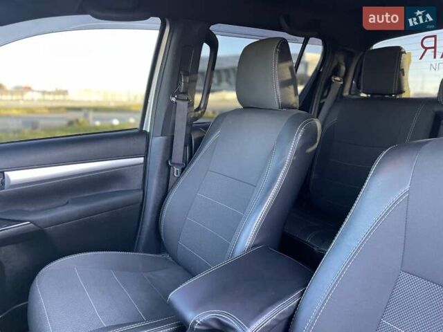 Серый Тойота Хайлюкс, объемом двигателя 2.76 л и пробегом 128 тыс. км за 35000 $, фото 34 на Automoto.ua