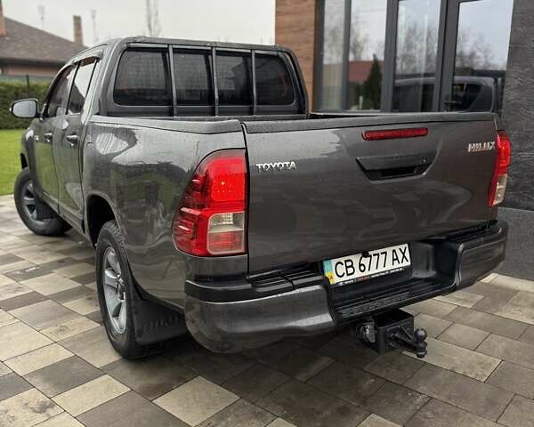 Серый Тойота Хайлюкс, объемом двигателя 2.39 л и пробегом 377 тыс. км за 21700 $, фото 16 на Automoto.ua