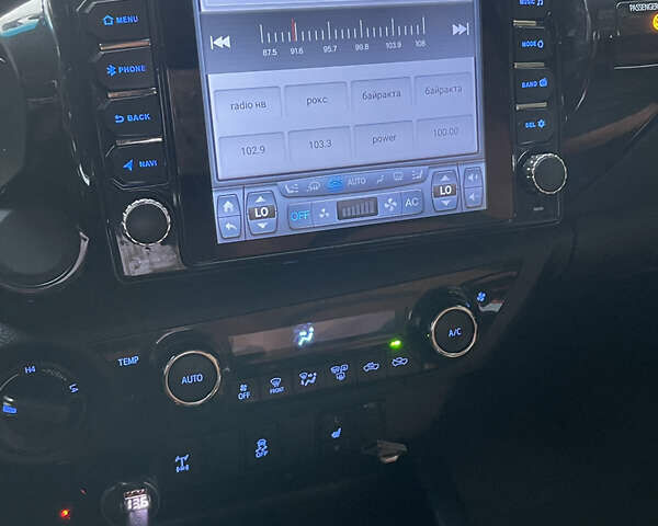 Серый Тойота Хайлюкс, объемом двигателя 2.39 л и пробегом 120 тыс. км за 27800 $, фото 6 на Automoto.ua