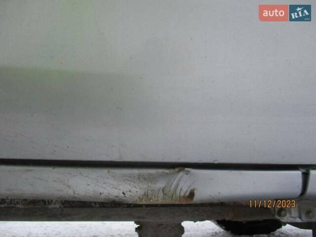 Сірий Тойота Хайлюкс, об'ємом двигуна 2.39 л та пробігом 106 тис. км за 18000 $, фото 21 на Automoto.ua