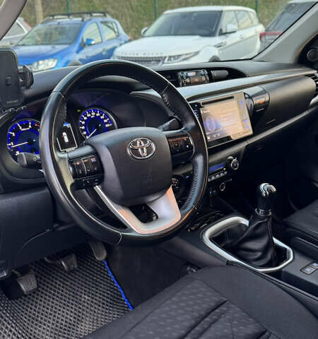 Серый Тойота Хайлюкс, объемом двигателя 2.4 л и пробегом 187 тыс. км за 25000 $, фото 14 на Automoto.ua