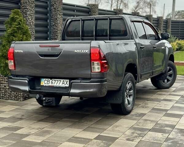 Серый Тойота Хайлюкс, объемом двигателя 2.39 л и пробегом 377 тыс. км за 21700 $, фото 9 на Automoto.ua