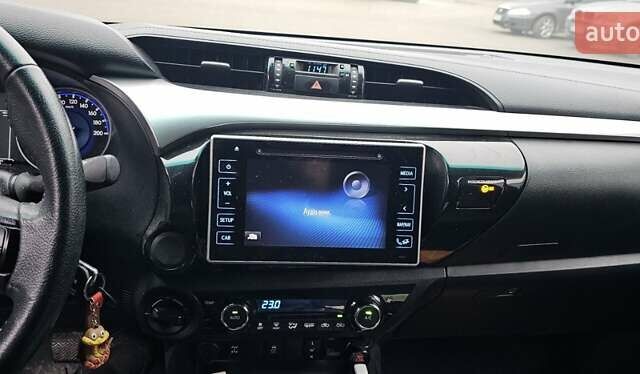 Серый Тойота Хайлюкс, объемом двигателя 2.4 л и пробегом 80 тыс. км за 32500 $, фото 9 на Automoto.ua