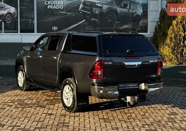 Серый Тойота Хайлюкс, объемом двигателя 2.39 л и пробегом 80 тыс. км за 33089 $, фото 8 на Automoto.ua