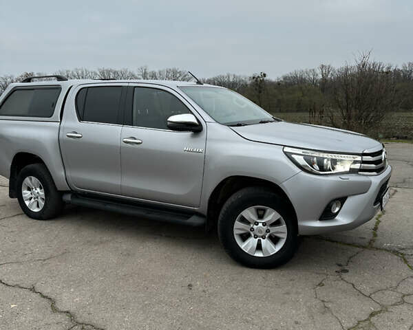 Серый Тойота Хайлюкс, объемом двигателя 2.39 л и пробегом 109 тыс. км за 28620 $, фото 4 на Automoto.ua