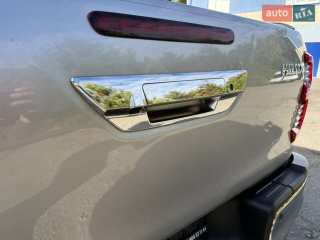 Серый Тойота Хайлюкс, объемом двигателя 2.76 л и пробегом 133 тыс. км за 45500 $, фото 11 на Automoto.ua