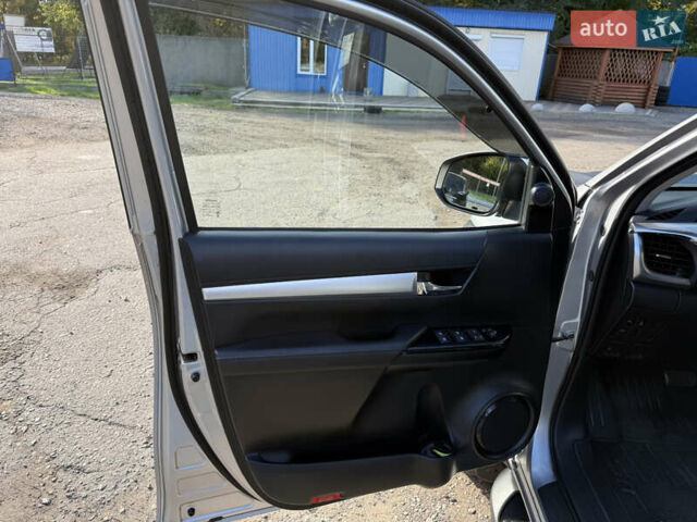 Серый Тойота Хайлюкс, объемом двигателя 2.76 л и пробегом 131 тыс. км за 45500 $, фото 12 на Automoto.ua