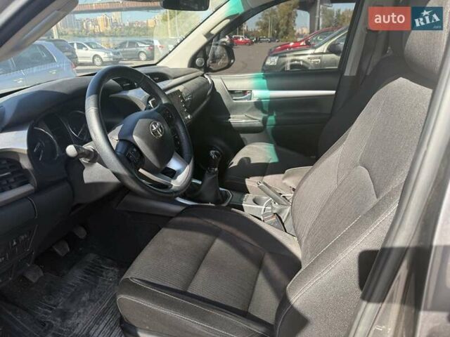 Сірий Тойота Хайлюкс, об'ємом двигуна 2.39 л та пробігом 85 тис. км за 29000 $, фото 10 на Automoto.ua