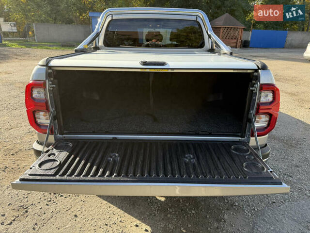 Серый Тойота Хайлюкс, объемом двигателя 2.76 л и пробегом 131 тыс. км за 45500 $, фото 22 на Automoto.ua