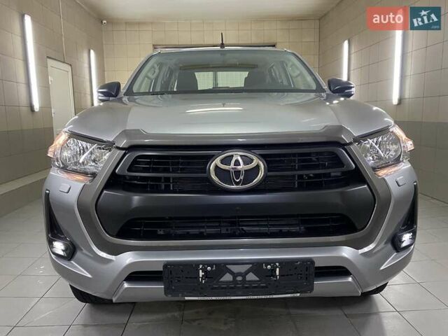 Серый Тойота Хайлюкс, объемом двигателя 2.4 л и пробегом 10 тыс. км за 41999 $, фото 7 на Automoto.ua