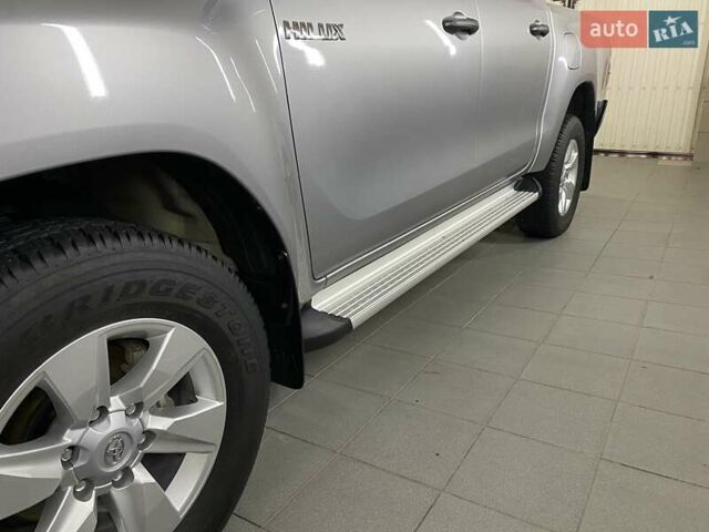 Серый Тойота Хайлюкс, объемом двигателя 2.4 л и пробегом 10 тыс. км за 41999 $, фото 9 на Automoto.ua