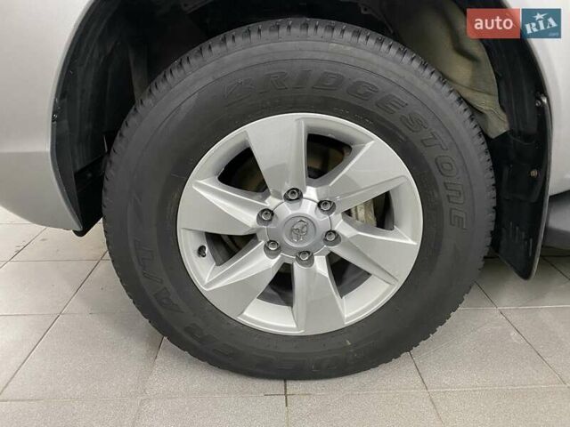 Серый Тойота Хайлюкс, объемом двигателя 2.4 л и пробегом 10 тыс. км за 41999 $, фото 12 на Automoto.ua