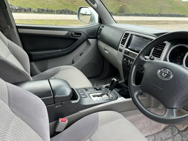 Серый Тойота Хайлюкс, объемом двигателя 3.4 л и пробегом 312 тыс. км за 11500 $, фото 7 на Automoto.ua