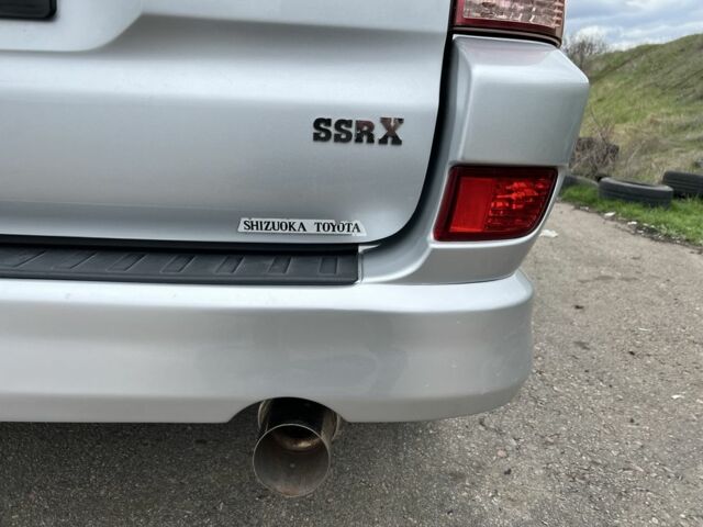 Серый Тойота Хайлюкс, объемом двигателя 3.4 л и пробегом 312 тыс. км за 11500 $, фото 13 на Automoto.ua