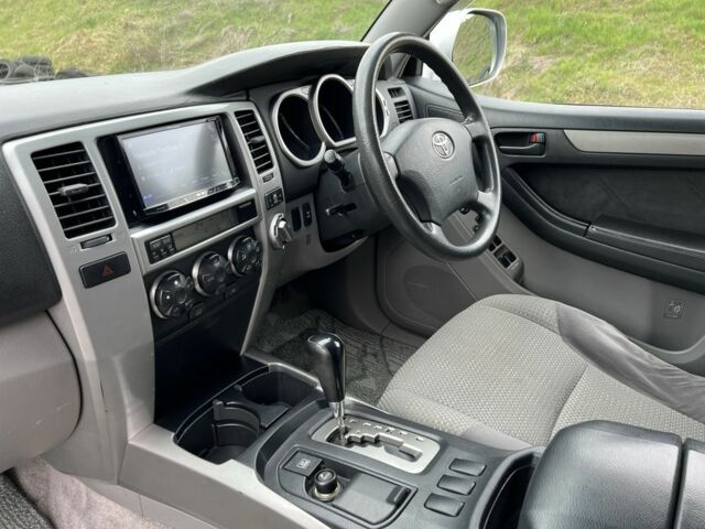 Серый Тойота Хайлюкс, объемом двигателя 3.4 л и пробегом 312 тыс. км за 11500 $, фото 18 на Automoto.ua